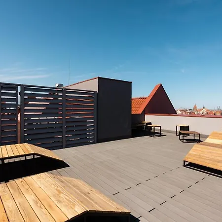 Flatbook Waterlane Island With Riverview *