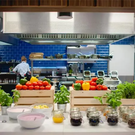 Flatbook Waterlane Island With Riverview