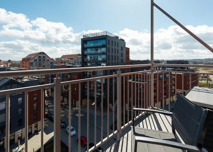 Flatbook Waterlane Island With Riverview